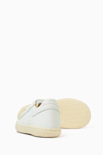 Lace-Up Sneakers in Leather