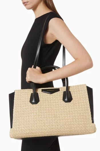 Medium Antigona Tote Bag in Raffia