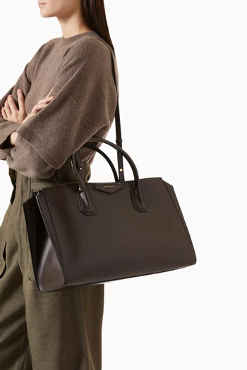 Medium Antigona Tote Bag in Shiny Grained Leather