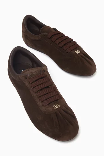 Low-top Sneakers in Suede