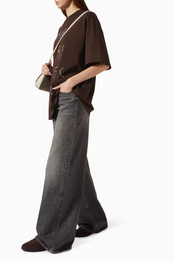 Wide-leg Jeans in Rigid Denim