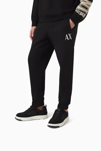 سنيكرز فينيس بشعار الماركة