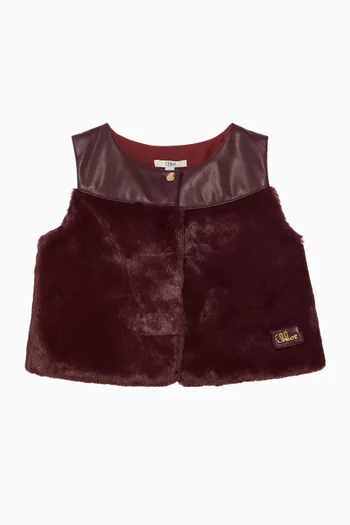 Sleeveless Jacket in Faux-fur