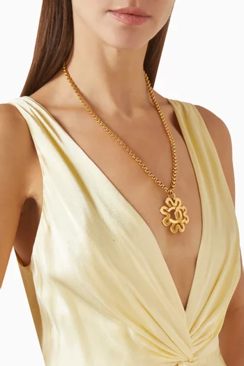 Vintage Flower Pendant Necklace
