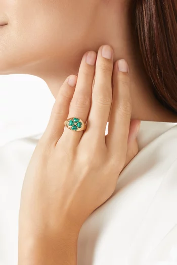 Mini Bague Dome Trefle Ring in 9kt Yellow Gold