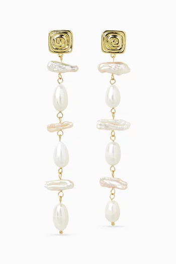 The Seychelles Pearl Drop Earrings in 14kt Gold-plated Brass