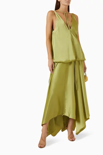 Kimberly V-back Dress in Satin