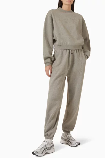 Modern Cropped Crewneck Sweatshirt in Fleece