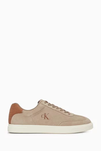 Low Prof Sneakers in Suede