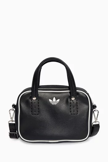 Adicolor Shoulder Bag in Faux Leather