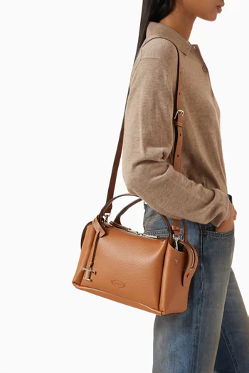 Apa Crossbody Bag in Leather