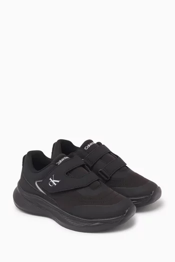 Low-cut Velcro Sneakers