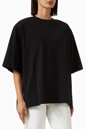 Anira Padded T-shirt