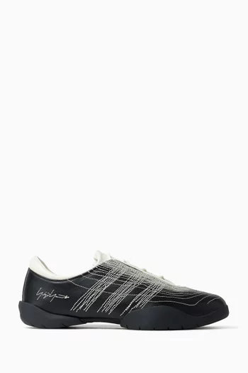 Regu Embroidered Sneakers in Leather
