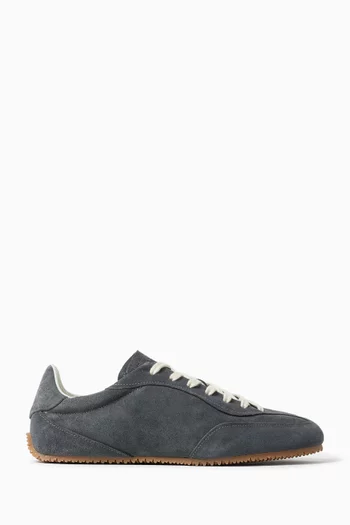 Daze Runner Sneakers in Suede