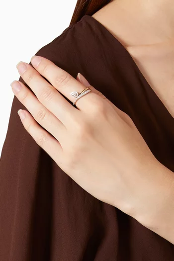 Pear-shaped Diamond Bypass Ring in 18kt Gold