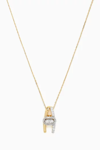 Oval Halo Diamond Necklace in 18kt Gold