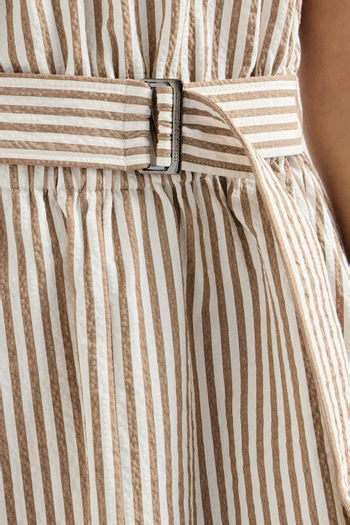 فستان قصير بنقشة مخططة وحزام قماش سيرساكر