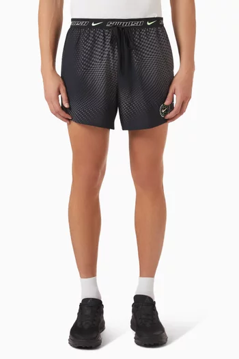 شورت للجري سترايد بتقنية Dri-FIT مبطن بسروال تحتي