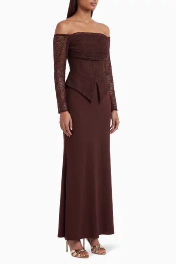 Off-shoulder Dress in Lace
