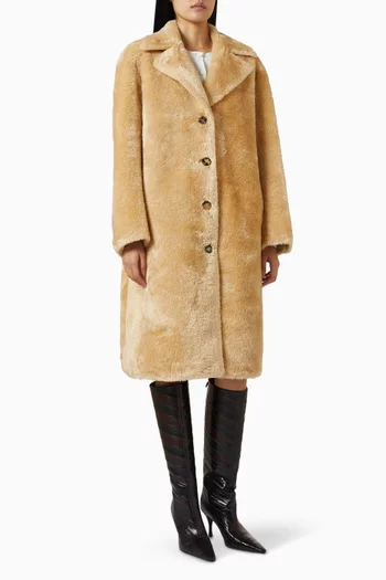 Oversized Coat in Faux Shearling