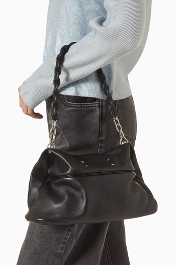Shoulder Bag in Leather