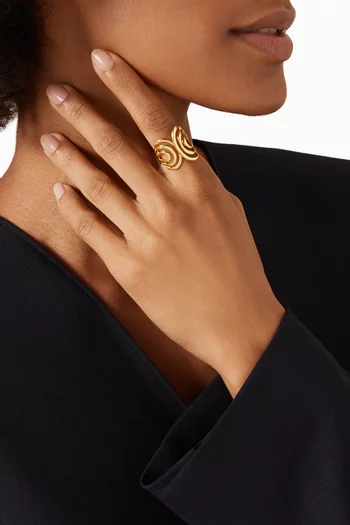 Layered Curves Ring in 18kt Gold-plated Bronze