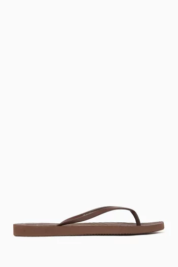 Tapered Flip-flop Sandals in Natural Rubber
