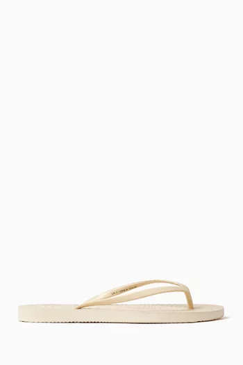 Slim Flip-flop Sandals in Natural Rubber