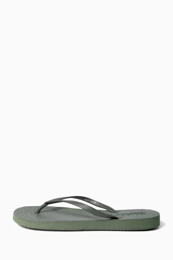 Slim Flip-flop Sandals in Natural Rubber