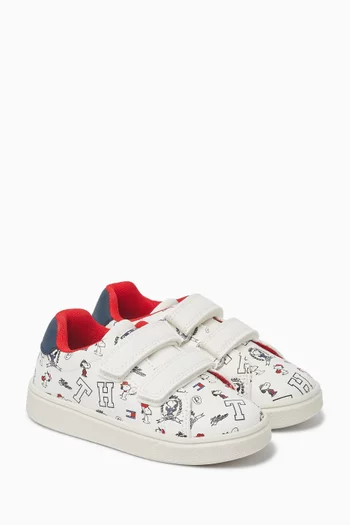 x Peanuts® Velcro Sneakers