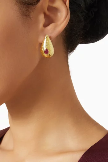 Hand-hammered Drop Earrings in 18kt Yellow Gold