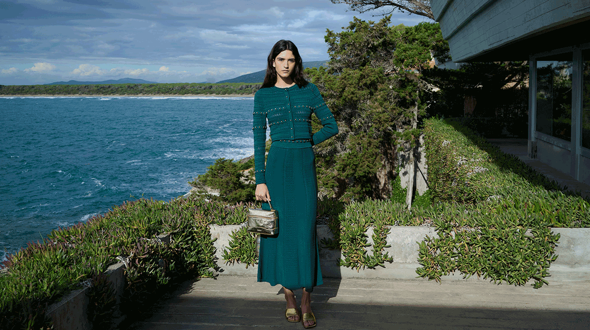 Sandro W Desk - Ela Payumo