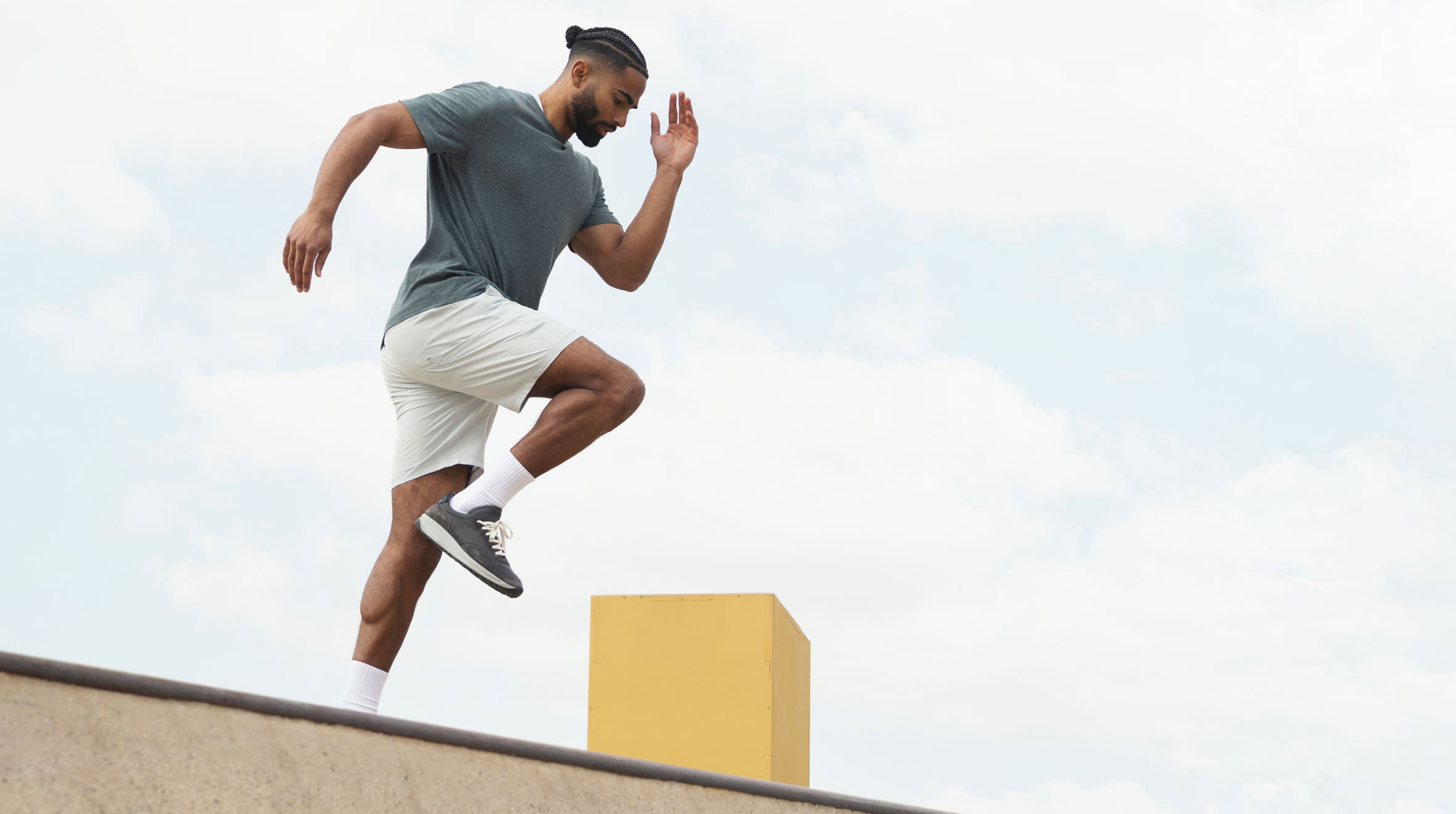 FA25 Ouanass Desktop Mens - Tia Alexis Chen