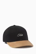 أسود