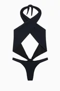 أسود