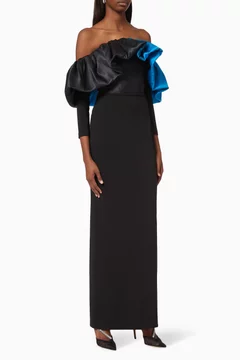 أسود