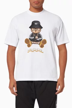 أبيض