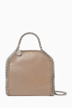 ذهبى مائل للوردي