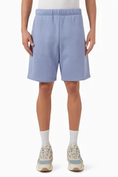 أزرق