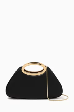 أسود