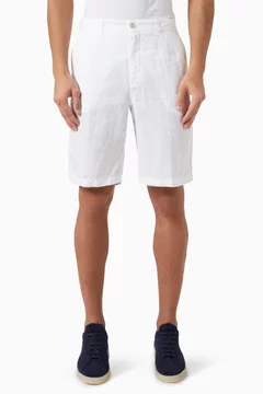 أبيض