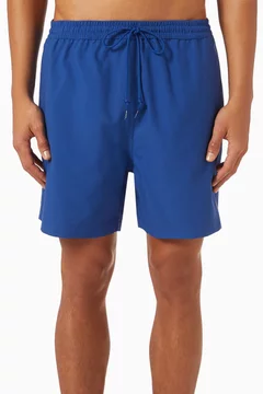 أزرق