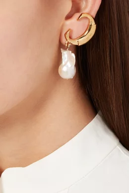 Buy Chloé Gold Darcey Baroque Brass Pearl Earrings for Women