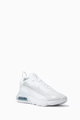 Buy Nike White Air Max 2090 Sneakers for Men Online Ounass Kuwait