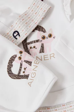 Buy AIGNER White Logo Print Set in Cotton for Baby Girls Online