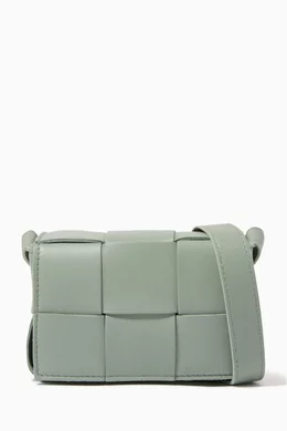 送関込み【BOTTEGA VENETA】Small Cassette Cross-Body Busket BOTTEGA VENETA Small Cassette cross-body bucket – theworldsigns