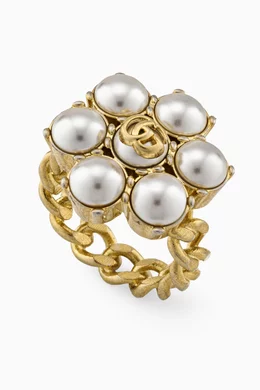 Buy Gucci Gold GG Pearl Ring for Women Online Ounass Kuwait