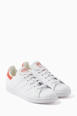Buy adidas White Junior Stan Smith Low-top Sneakers in Faux