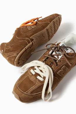 Buy Miu Miu Brown x New Balance 530 SL Sneakers in Suede for Women